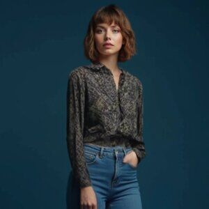 ❤️Splendid Patterned Long Sleeve Top L